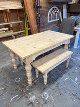 Load image into Gallery viewer, The Heritage Homestead Turned Leg Table