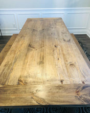 Load image into Gallery viewer, Turned Leg Farmhouse Table