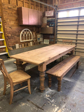 Load image into Gallery viewer, Turned Leg Farmhouse Table Sets