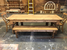 Load image into Gallery viewer, Turned Leg Farmhouse Table Sets