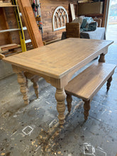 Load image into Gallery viewer, The Heritage Homestead Turned Leg Table
