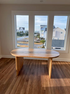 Oval Style Table
